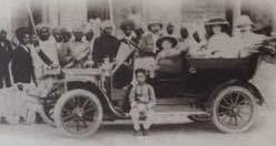 Britain tried to showcase Indian exhibits in the fair. There were separate sections for 'agricultural products', 'industrial products', 'art', 'jewellery' and many others, each meticulously organised country wise. The only company to have showcased its product that is 2/n