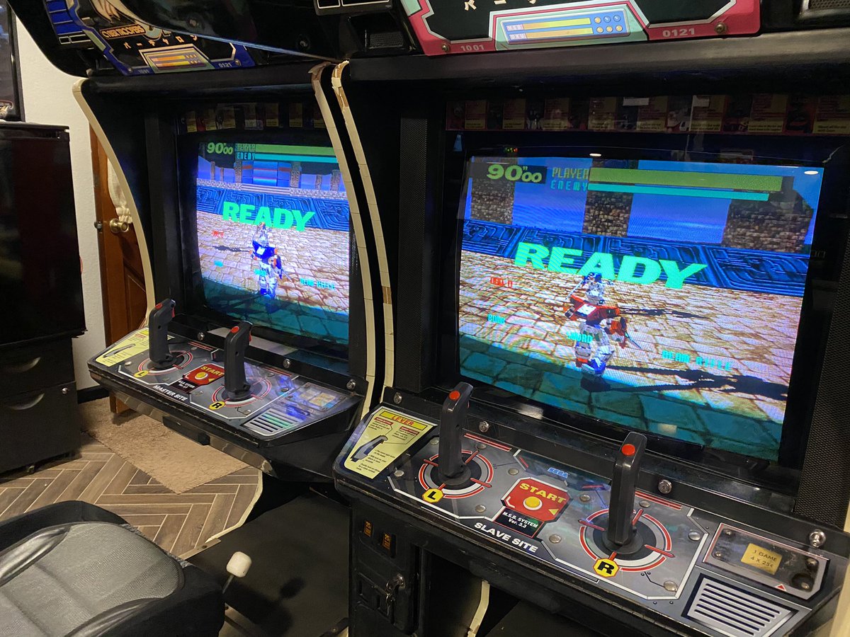 VOTwinstick's tweet photo. Let’s summarize and conclude this Dojo project.
Mission was to avoid drilling any additional holes into (US) DX 3.33 OMG control panels for attaching (1st gen) VOOT sticks.
Today...
*MISSION COMPLETE*
#nowready
#バーチャロン #virtualon https://t.co/BhUe6yN2Xb