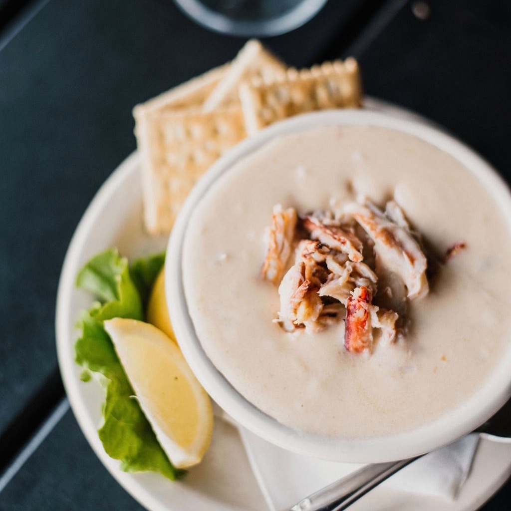 TubbysRiverSt's tweet photo. How does a bowl of creamy crab stew sound on this grey Tuesday?? It’s sure to warm you up! #mealwithaview #tubbys #riverstreet https://t.co/j3x8SJ71qJ
