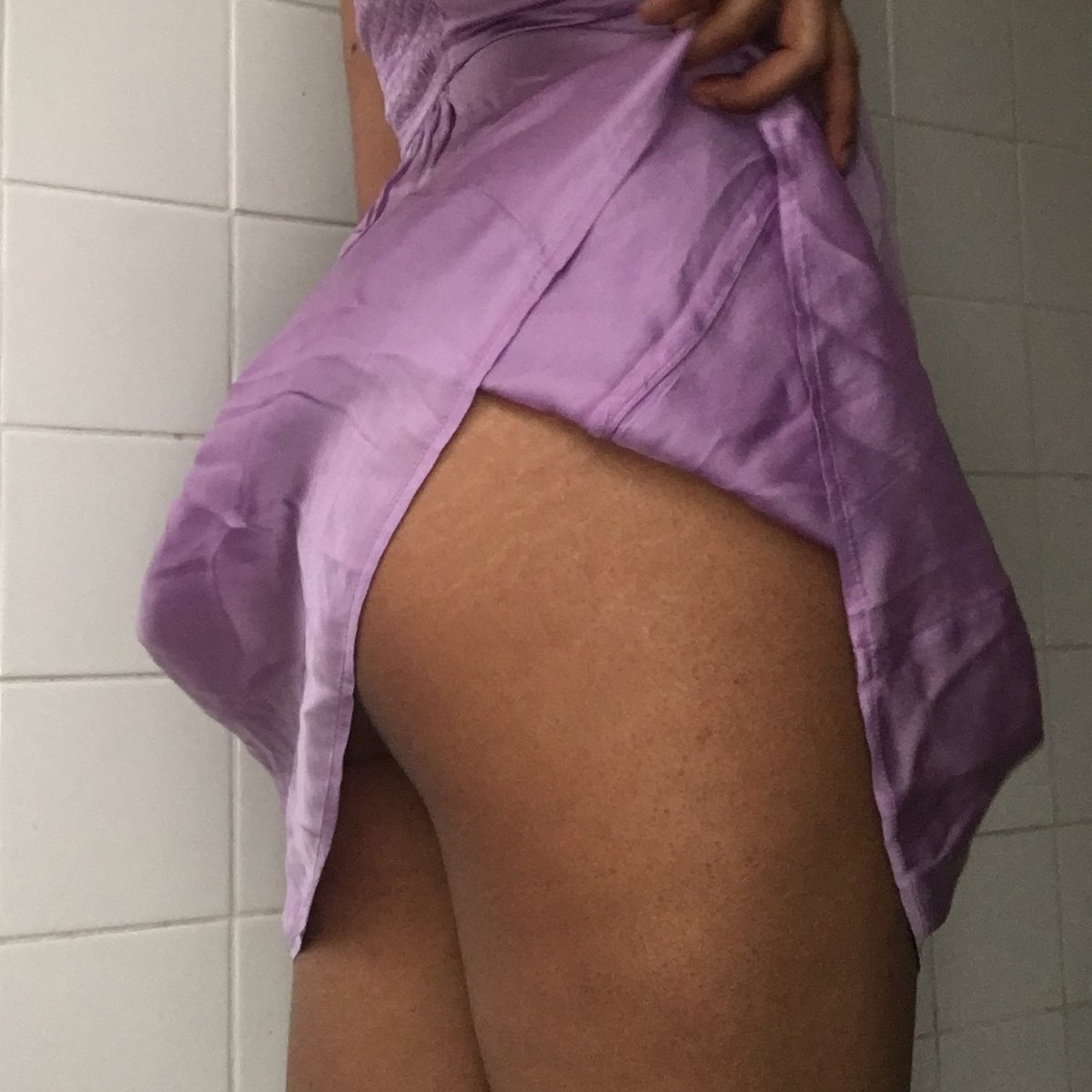 redfantasyy's tweet photo. #sellingcontent if you’re #buyingcontent
today’s offer is a collection of 30 pics (inc. my little pussy 🥺) for £10 🥰🥰 or I would love to do some texting too!!!
#girlfriendexperience #gfe #secretseller #ebonyseller https://t.co/h0vXt6vBqy