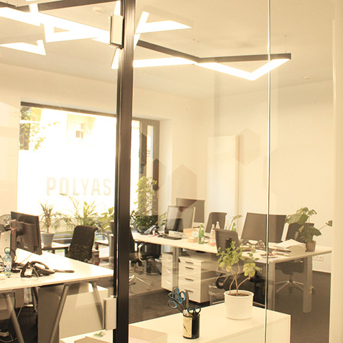 Wir sind zuhause - wir bleiben zuhause. #homeoffice  #machtdiebüroszu #DigitalDemocracy