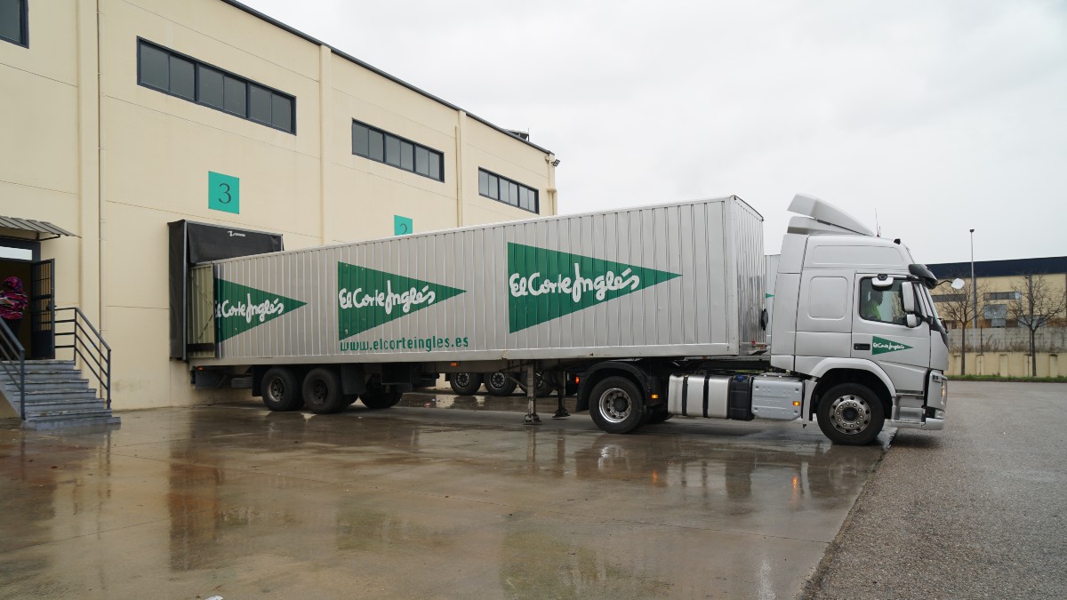 ¿Quién será el mejor proveedor logístico para el comercio on line, El Corte Inglés o Amazon?
Algunas respuestas:
https://t.co/rMz1nUnR53
#ecommerce #logistica #transporte #ventas #on line https://t.co/SvWGpN2JDP