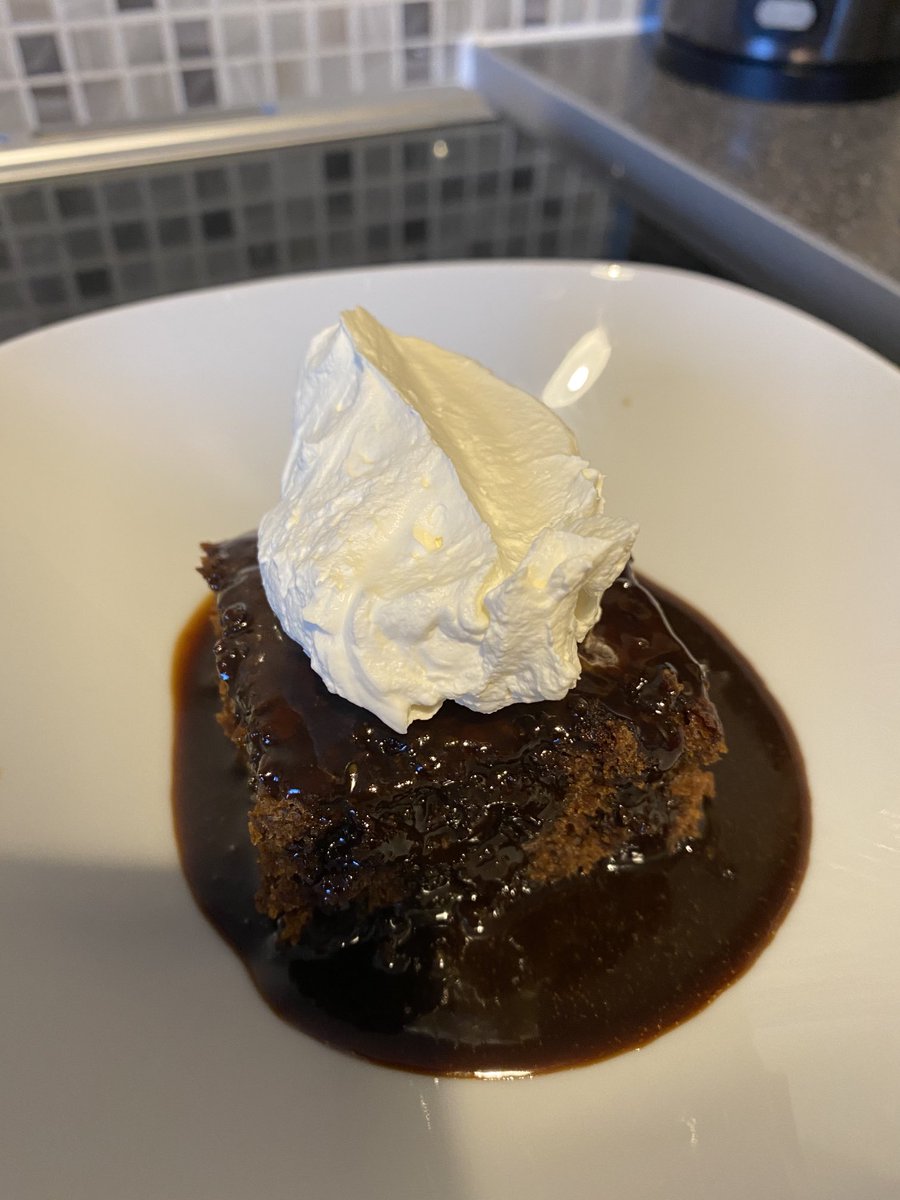 lez68's tweet image. Sticky toffee pudding at its best #yummy #homemade #toffee #pudding