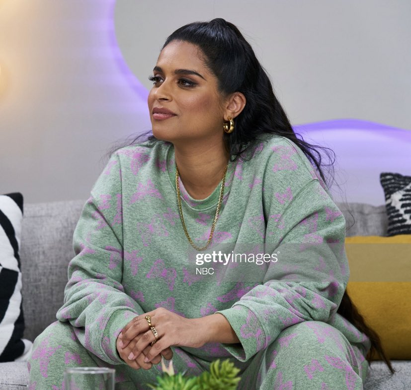 lillyinsuits's tweet photo. Lilly looks absolutely adorable in this green tracksuit with an all over pink butterfly pattern in tonights all new ep of #LateWithLilly 
✨S2 EP2 https://t.co/gRuqwaUyZw