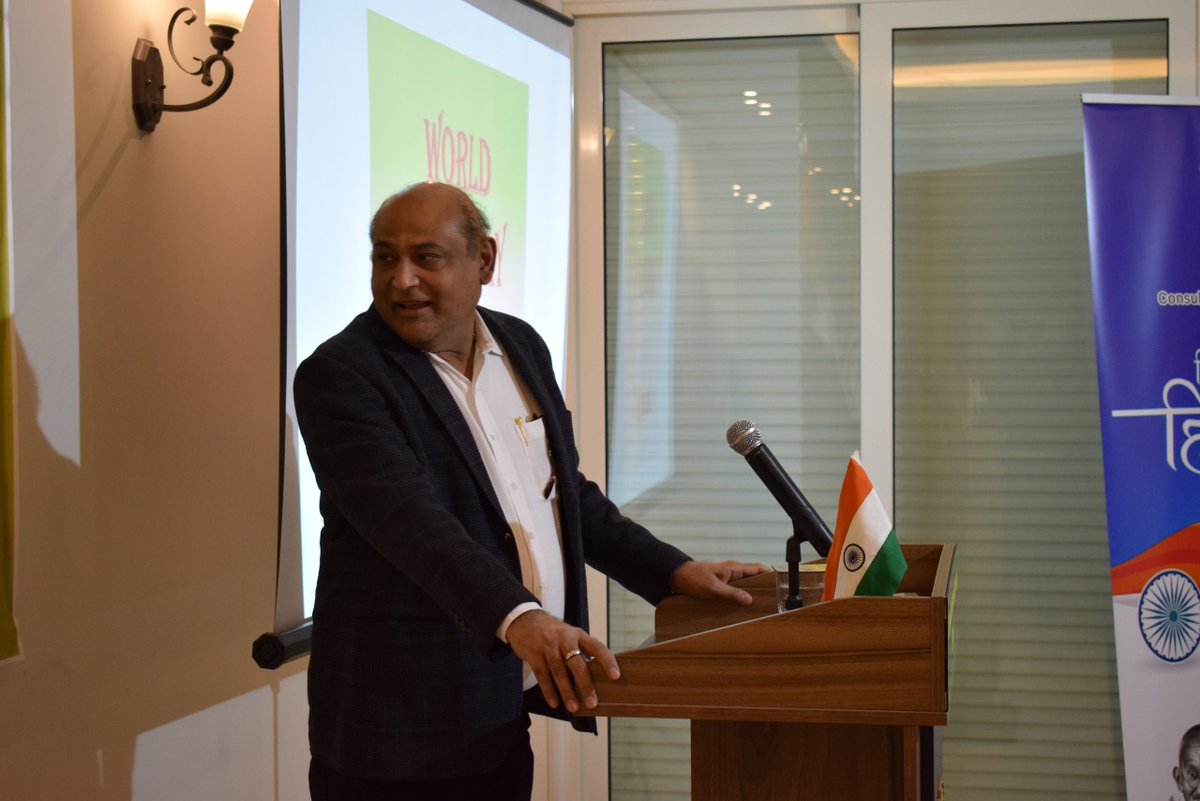 A_India_K's tweet photo. AIK president Mr Anoop Suri and other executive members addressed eminent gathering for Bhartiya Pravasi Divas and Vishwa hindi diwas. #VishwaHindiDiwas2021 #erbil #pbd2021 https://t.co/ZeNYeA0oQ5
