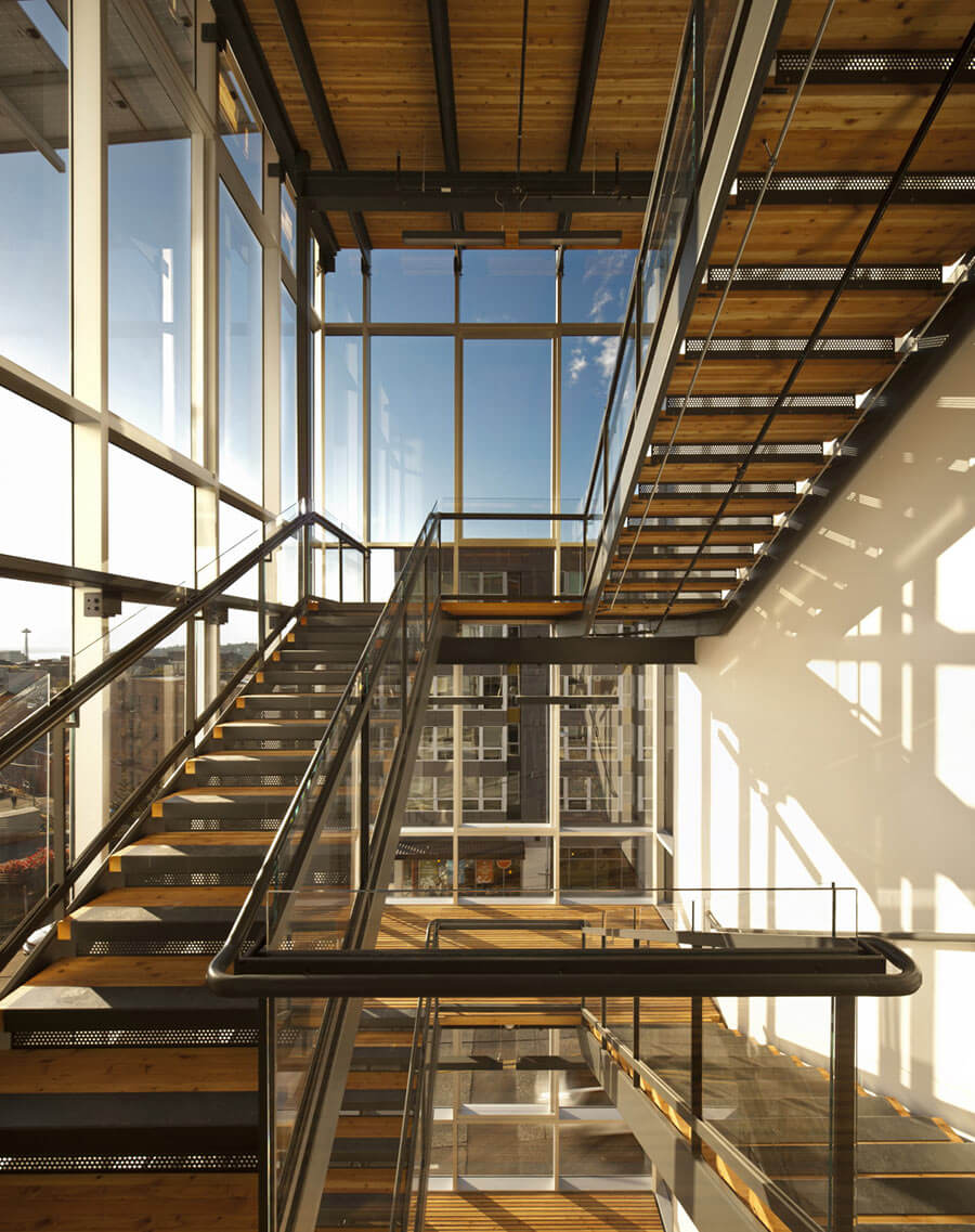 2/ To achieve their energy conservation goals, designers needed to answer the question: How do we get people to use the elevator less? Enter “The Irresistible Staircase”, a prime example of how our environments influence & shape our behaviours and habits.