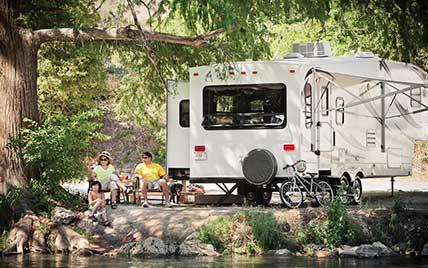 LazydaysRV's tweet image. Every season, our service department offers time-sensitive installation services like #RVWinterization for the coming chilly months. See our installation options and request an appointment! bit.ly/385GKMr