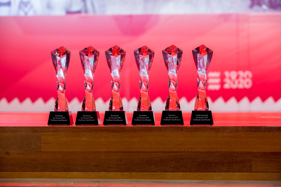 Aftellen naar maandag 25 januari!💥 Dan vieren wij de sport met de Eindhoven SportAwards in een speciale online sportcafé setting. Beleef het mee vanaf 19.00 uur op <a href="/Studio040/">Studio040</a> of onze social media kanalen. Meer informatie vind je op eindhovensport.nl/sportawards.

#eindhoven