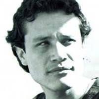 Mohsin Changezi is an Urdu Poet from Hazara, Changezi won multiple awards including the Tamgha-e-Imtiaz.کوفہ شب نے جو تعبیر کی حد جاری کیمیں نے جلتے ہوئے خوابوں کی عزاداری کی