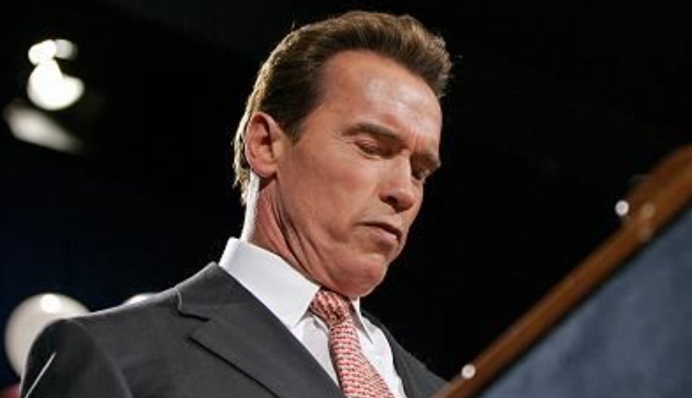 Prof_TGSchulze's tweet photo. Now that we are fighting to #SaveLisa, lest we forget that support for the #DeathPenalty is a #bipartisan thing. Even "nice" folks like @Schwarzenegger @BillClinton made use of it to come across as strong and win elections when needed. #TookieWilliams #RickyRayRector @Piper https://t.co/A7VWbpLZxQ