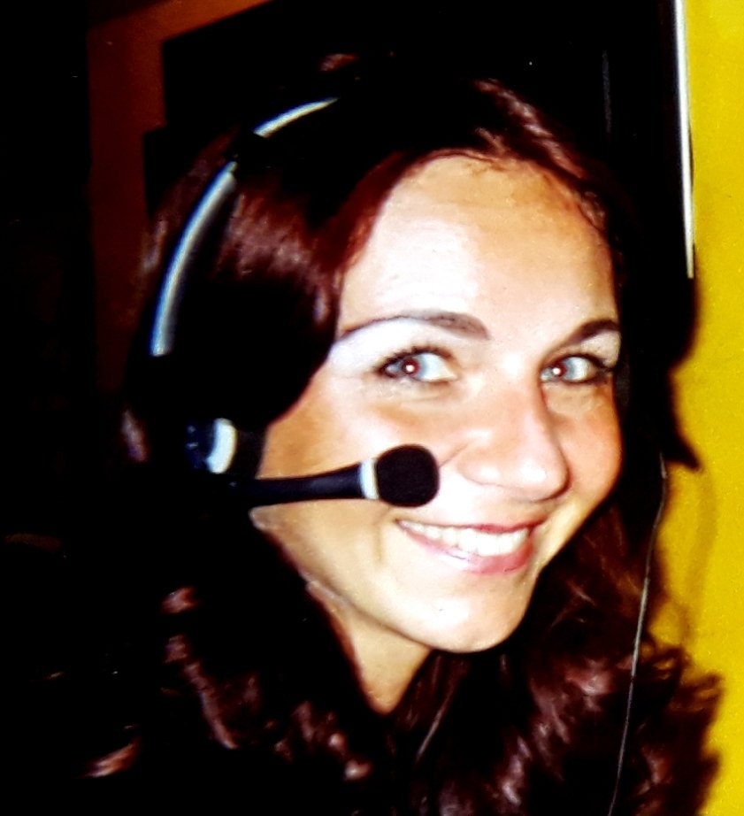 GPittnerova's tweet photo. GESANGSUNTERRICHT/VOCALCOACHING ONLINE
Auf Basis 25jähriger Bühnen- und Unterrichtspraxis biete ich Unterricht/Coaching Online für jeder Alter und Niveau von Klassik  bis Pop. 
#gesangsunterricht #gesangsunterrichtonline  #vocalcoach #vocalcoaching #vocalcoachingonline https://t.co/D8diDtohTC