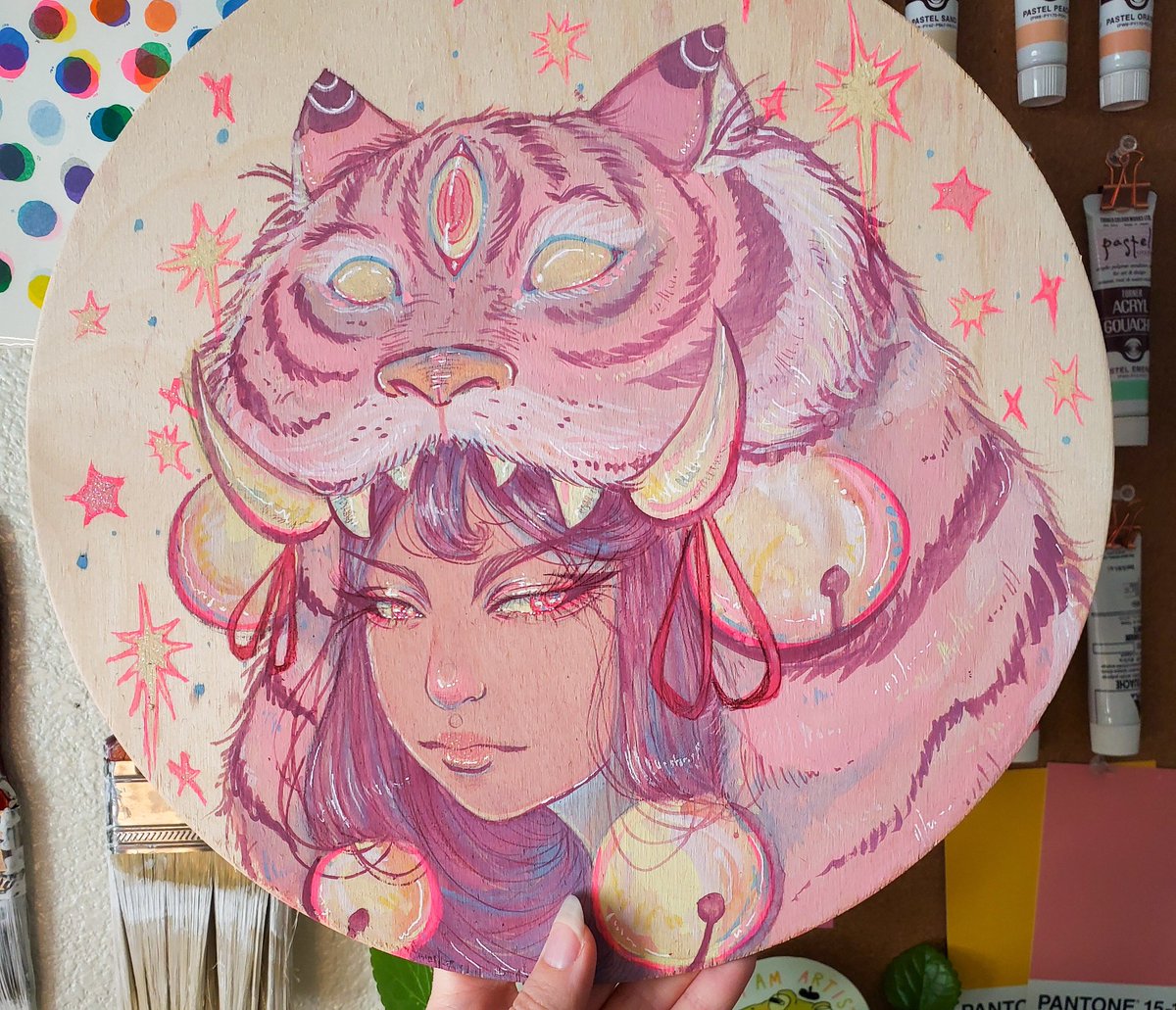 absolute_ama's tweet image. Its #PortfolioDay Hello!! My name is Ama! I am a traditional painter and mother! I enjoy painting whimsical women and creatures of the bizarre! 
🎨Absoluteama.com
💸Patreon.com/absoluteama 
📺Twitch.com/absoluteama
📸Instagram.com/absoluteama