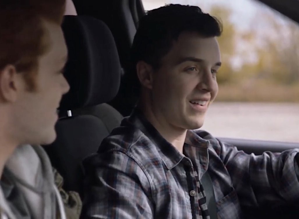 dailymickeys's tweet photo. ↳ s7e10 | ride or die https://t.co/RUkPl2jdsX