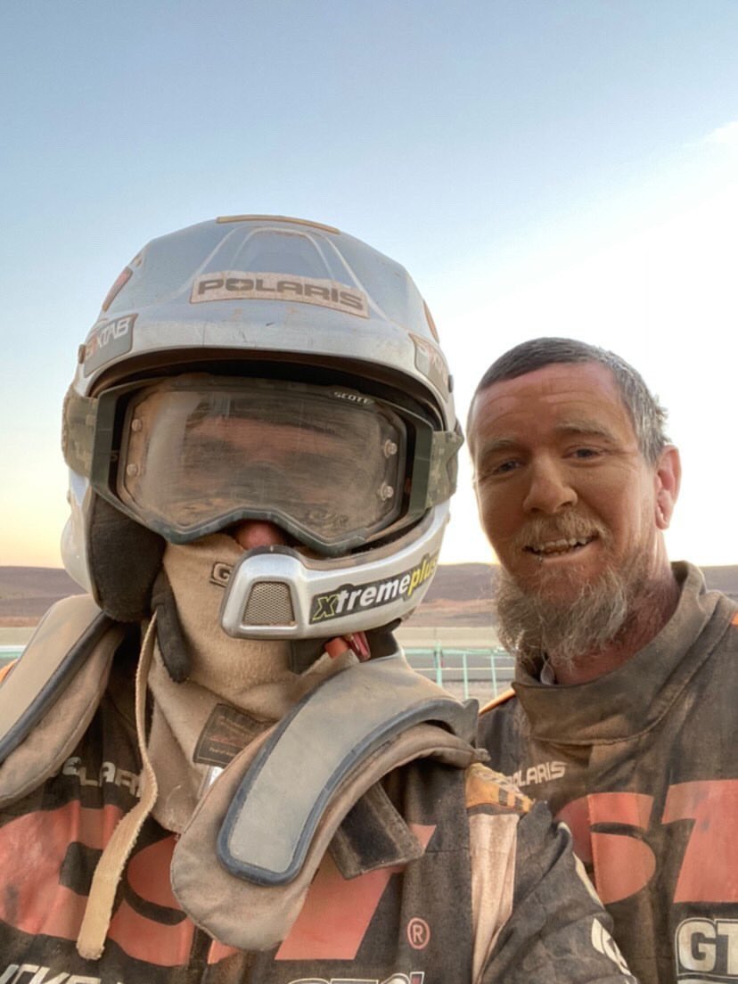 jeremiewarnia62's tweet photo. What 70km on @dakar track behind assistance truck look like 😂

#JW62 #Polaris #RZR #Dakar2021

#Xtremeplus
#PolarisFrance
@csttiresusa 
@GT2i https://t.co/lfyzL2EBHd