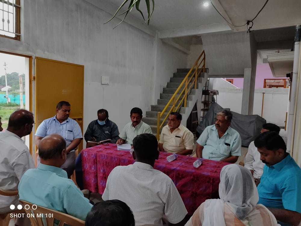 Ksdhanasekar2's tweet photo. தாராபுரம் 30 வது கிளை கழகத்தில் வருகிற 19.01.2021 அன்று *மக்கள் கிராமசபை கூட்டம்* நடத்துவது தொடர்பான ஆலோசனை கூட்டம் நடைபெற்றது. இதில் கலந்துகொண்டு  சிறப்புரை ஆற்றினேன் https://t.co/zmON231BvO