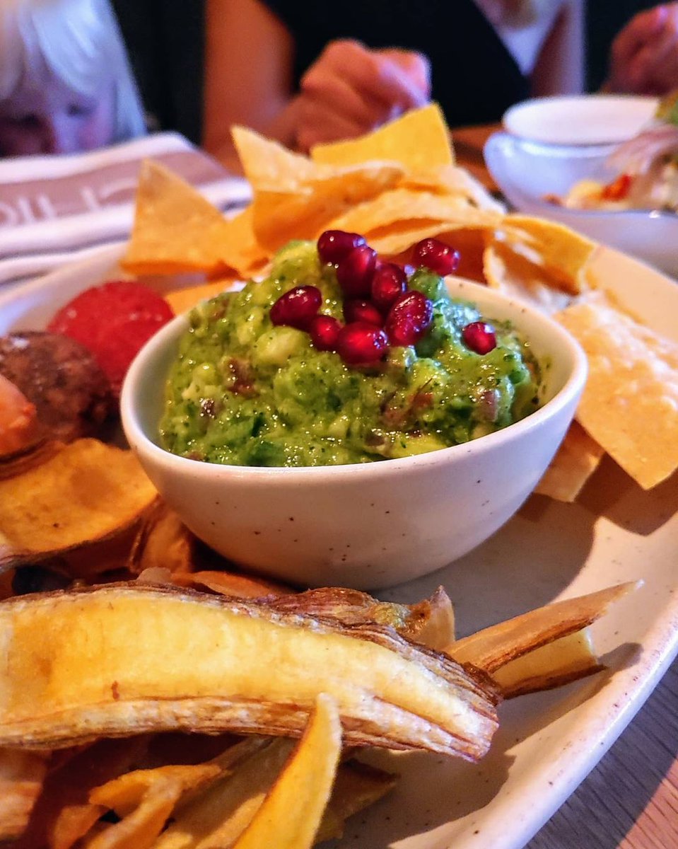 Who can say 'no' to <a href="/cheflorena/">Lorena Garcia</a>'s #Guacamole? 🥑 Available all day. #CHICA #LatinFlavors
📸: @koakley09