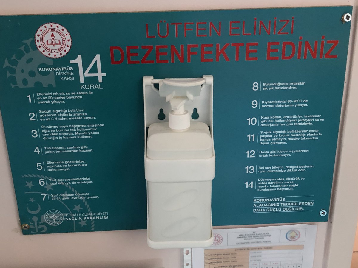 bintepeler's tweet photo. #salihlideeğitim 
Okulumuzda Covid-19 çalışmalarından bazıları...
@tcmeb @ziyaselcuk @mdikici45 @il_mem_45 @isadilek61_isa https://t.co/TTmEx0JgZm
