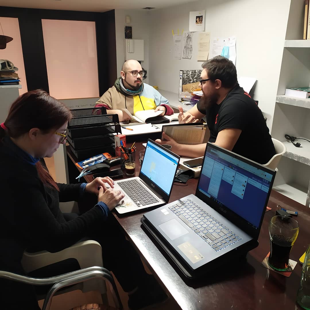 FumblePals's tweet photo. Hi friends, happy new year! We hope yours had a great start! We began with a lot of changes, starting with a new set up for the team! What did you do?
#Dnd #dungeonsanddragons #fumblepals #dnd5e #boardgames #roleplaying #role #dungeonsanddragons5e #meetings #newyearproject https://t.co/G6zjpivn91