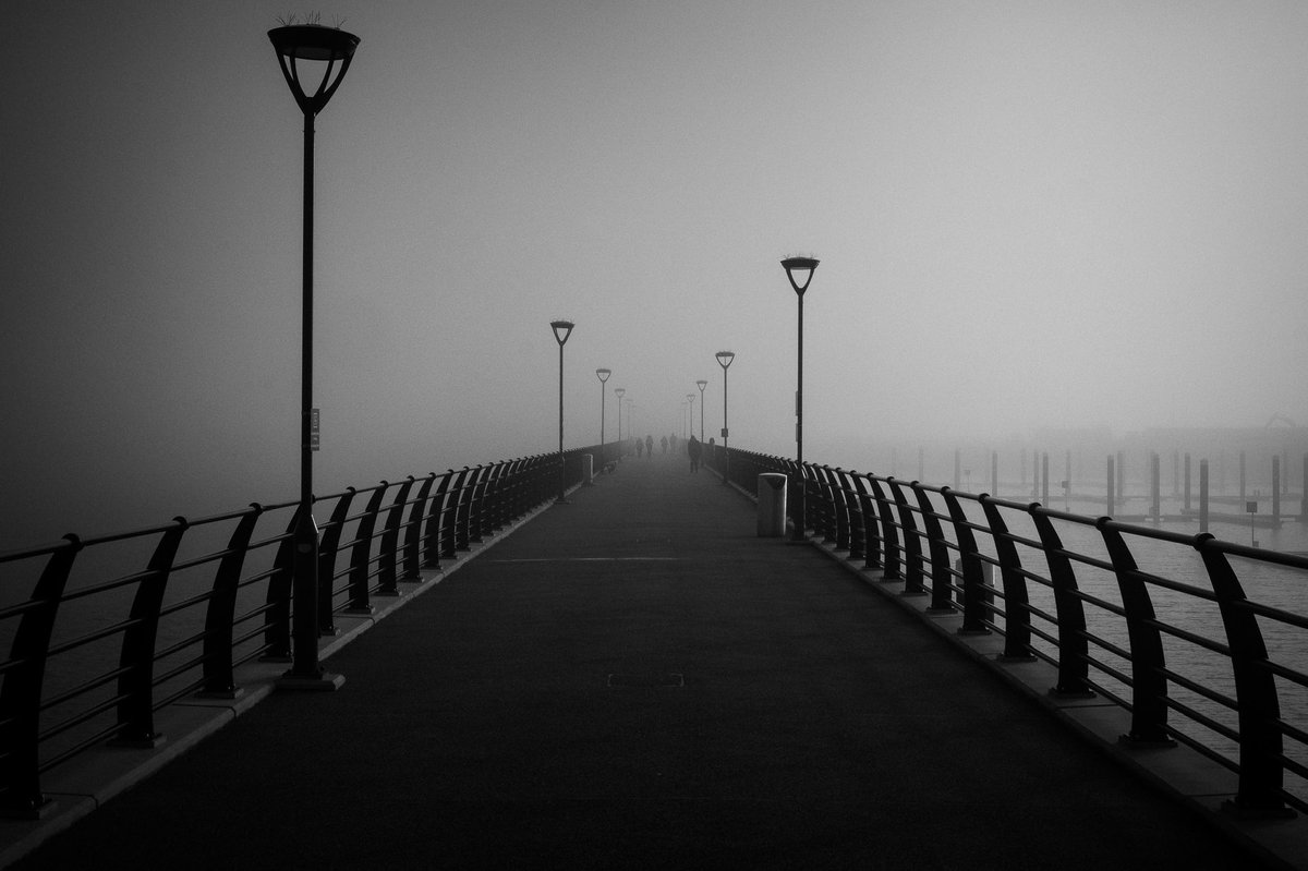 rwheatleyphoto's tweet photo. Another image from my mall the other morning. Pier, Dover. #doverseafront #streetphotography #documentaryphotography #blackandwhitephotography #Monochrome https://t.co/vo2hzB1fFc