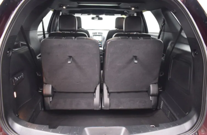 StatewideFord's tweet photo. Looking for a new ride? Take a look at this stunning pre-owned 2018 #Ford Explorer Sport! This impressive SUV has 3-rows of spacious seating, excellent capability, and only 12k miles! Check it out: https://t.co/8sE8Hq12Ak https://t.co/WT2UodHsiS