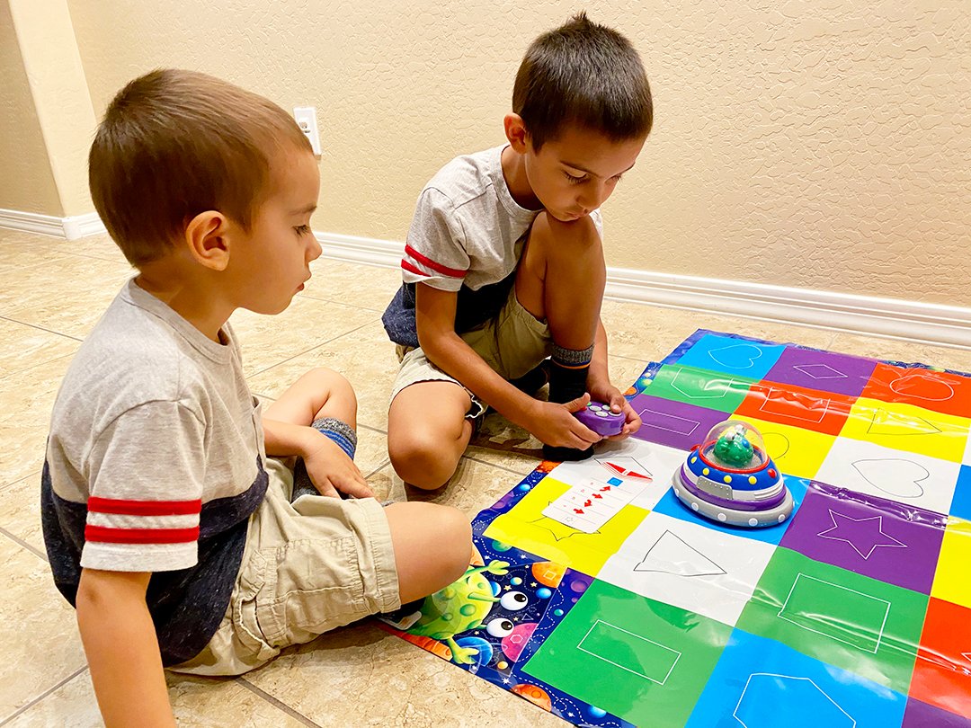LearningJourney's tweet image. Code & Learn Space Ship!
Introduce children to basic programming and coding with this fun, light up, infrared remote control space ship! 🚀🤖
#Codingtoy #Spaceship #remotecontrol #LearningisFun