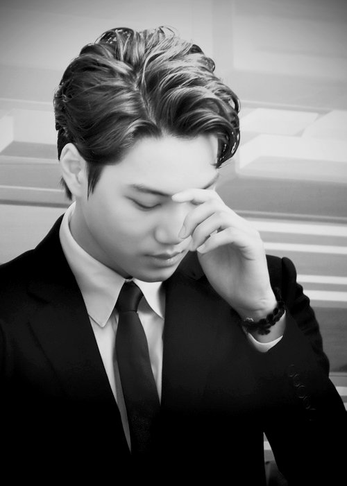 KausAustralis15's tweet photo. #HAPPYKAISOODAY #KaisooDay 
A lil' angst doesn't hurt, happy kaisoo day 💕⭐ https://t.co/BLg6cAB4Sp