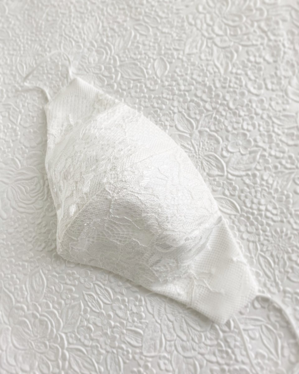 LTCoutureUSA's tweet image. #LTCouture #etsy shop: Bridal Masks | French Lace Wedding Mask | Quarantine Wedding Face Masks 2020 | Bride Groom | Elopement | Ready to Ship Engagement Masks | etsy.me/2Xwx7zN #cottonmask #washablefacemask #fabricallergymask #cu