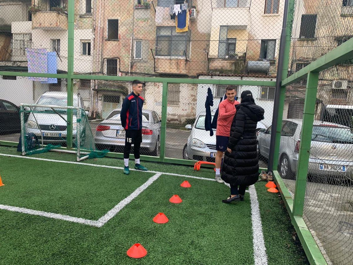 GjonajEtilda's tweet photo. Në të gjitha takimet, organizimet &amp;  komunikimet tona në #Njësinë7 përcjellim interesim për çdo problematikë të komunitetit &amp; qytetarëve të zonës së bashku me familjen e madhe të #Njësisë7, #ShtabiSocialist, #SekretariatiDigital, #FRESSH. Përditë e më shumë #bashkë. Punojmë për🇦🇱 https://t.co/ko4RVqJP4y