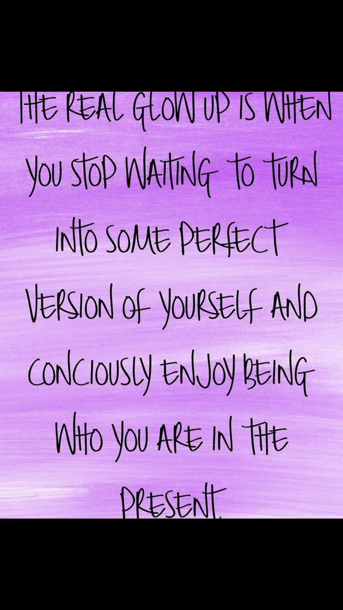 YeahitsCat's tweet image. Cause bitch I’m Dope af ✨🌙💫