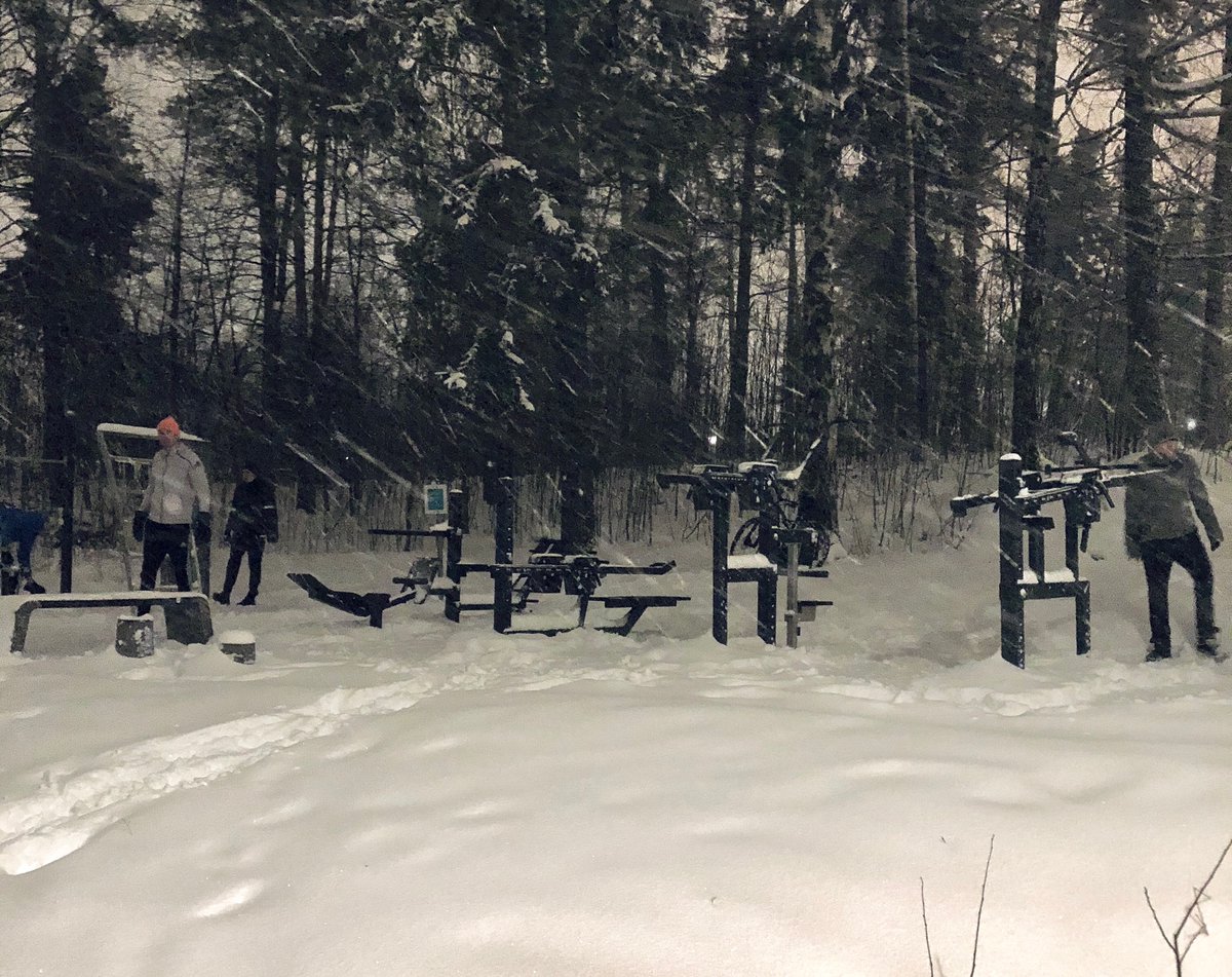 markusnieminen's tweet photo. Gym in Finland.

I had to queue for the bench press.

#visitfinland #grit https://t.co/Xy31U7P05Q