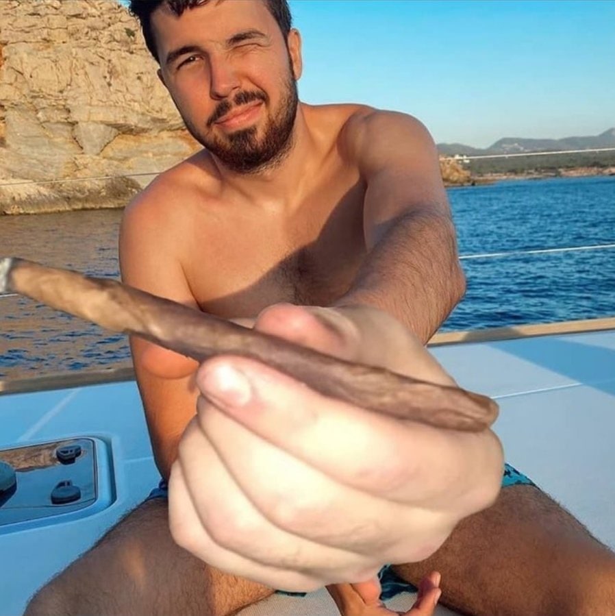 mil0tix's tweet image. noo esa maria no willy