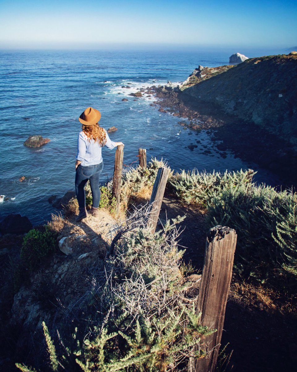 FlyingDawnMarie's tweet photo. Jade Cove...while this is not the easiest spot to reach, it’s definitely one of my favorite hidden gems in Big Sur!
https://t.co/RfakGKUTwD
@VisitCA 
@BigSur 
@TodaysCali https://t.co/NKE4B5FkPt