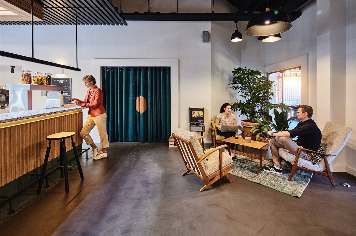 Horeca design, Voor @restaurantwannee mochten wij deze prachtige bar en ontvangstruimte ontwerpen.
#horeca #horecadesign #restaurantdesign #bardesign #interiordesign #restaurantwannee #notizhotel #nhlstenden #stendenHMS #weresmartgreenquide #beertaps #cocktailbar #hospitality