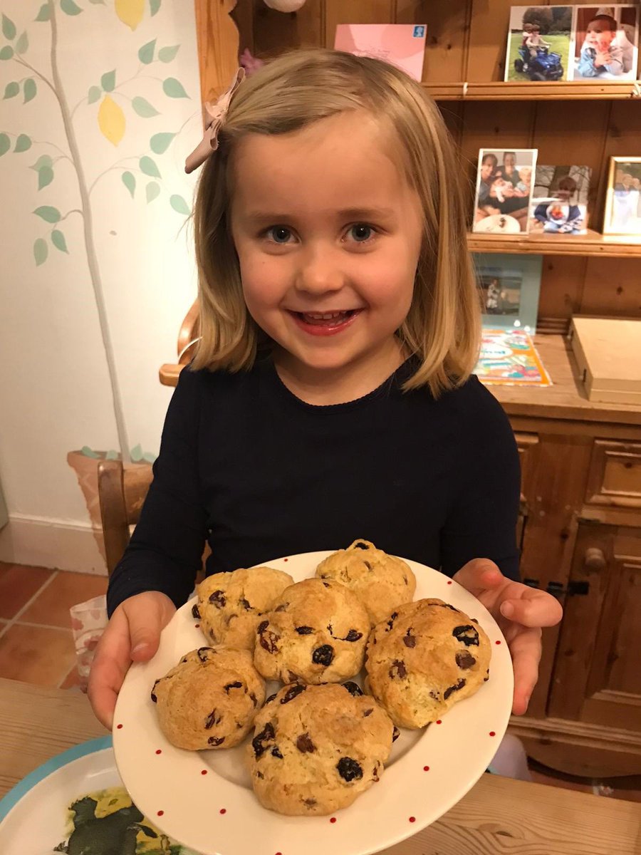 FarleighSchool's tweet photo. Ready, steady, bake! Our Year 1 children were tasked with making rock cakes for their afternoon activity yesterday, and they did a brilliant job. Lots of fun to make and we hear that they taste delicious. Well done Year 1 #farleighfamily #farleighathome #activeafternoons https://t.co/8jY8i99Z2D