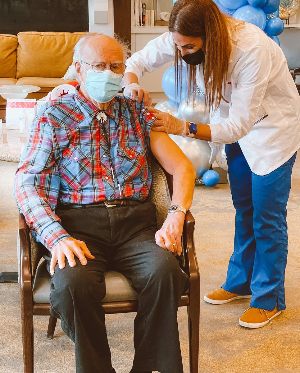 We are overjoyed to have begun vaccination clinics at our communities! Vaccinating our residents and our teams is a huge step forward, and we are one step closer to putting the pandemic behind us. #vaccine #safelytogether #aegisliving #seniorliving #protectingseniors #seniorcare