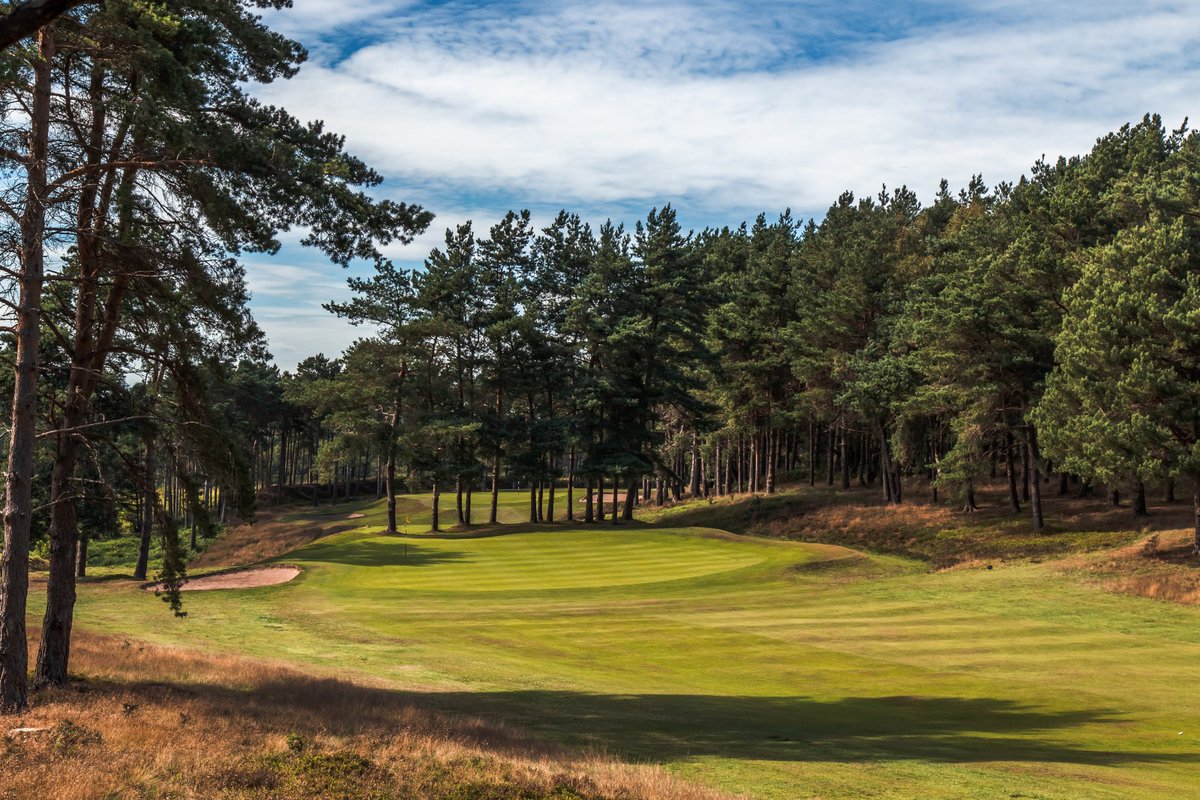 BeauDesertGolf's tweet image. Our 2021 Opens went live 1st Jan,  we still have some spaces available, please click here to book or for more info bdgc.co.uk/open_competiti… we'd love to see you ⛳⛳⛳