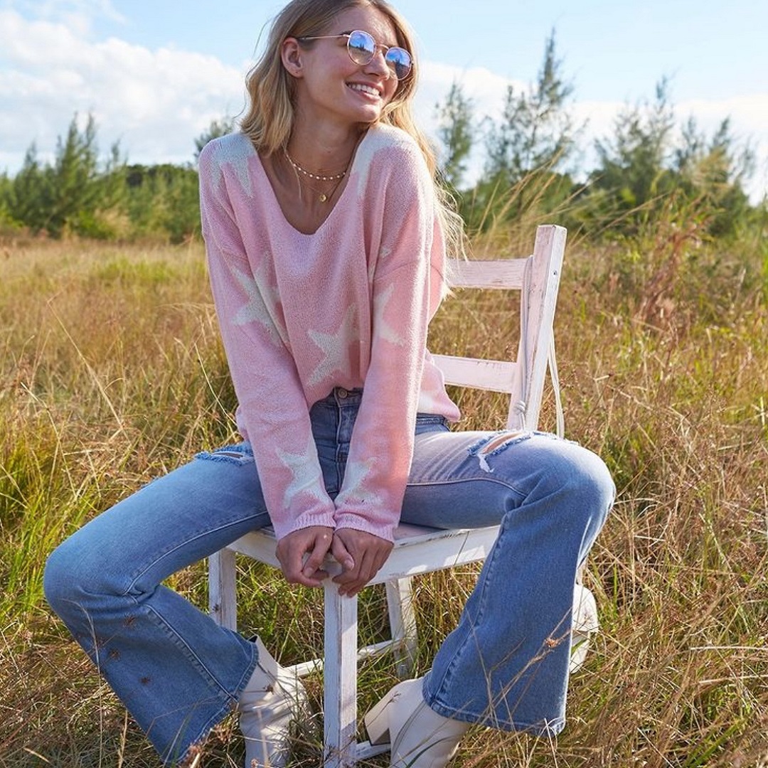 FashionCtrPC's tweet photo. Alter'd State | Already dreaming of spring...  #altardstate #pastels #shopsimon #shopFCPC https://t.co/VxttKc8nBR