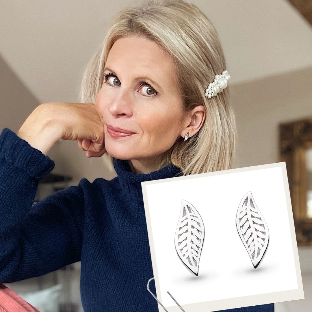 GTydeman's tweet photo. Kit Heath Eden stud earrings, more of the collection available to order. Who else loves this classic design?
#kitheath #britishbrand #silverjewellery #familybusiness #familyjewellers #stowmarket https://t.co/2XJHO1m7p6