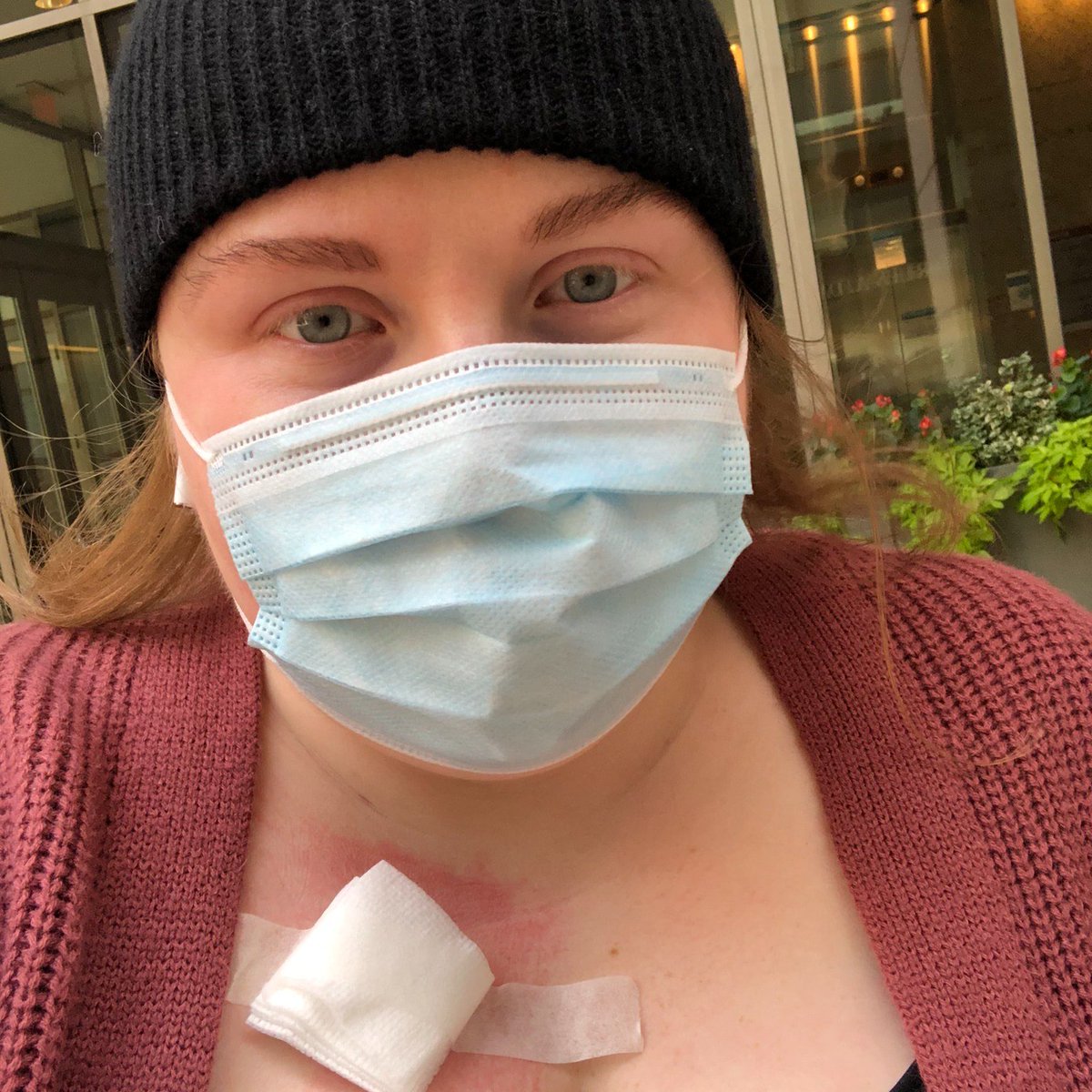 TheJimmyFund's tweet photo. “Because of the pandemic, I can’t socialize. I can’t see friends. I can’t see my family. I only leave my house to receive treatment. You’d think that infusion days would be something I’d dread, but because of the people at @DanaFarber, I don’t feel that way.” https://t.co/Wb0Bd5qP8o