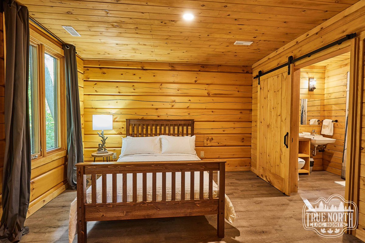 chiefswoodpark's tweet photo. Here is a inside look of the large cabins. We are getting a lot of questions about who made the cabins. We purchased the kits from @truenorthloghomes and local tradesmen assembled them. 

#chiefswoodpark #seesixnations #truenorthloghomes #cabin #cabinlife https://t.co/yBgb9XrAJC
