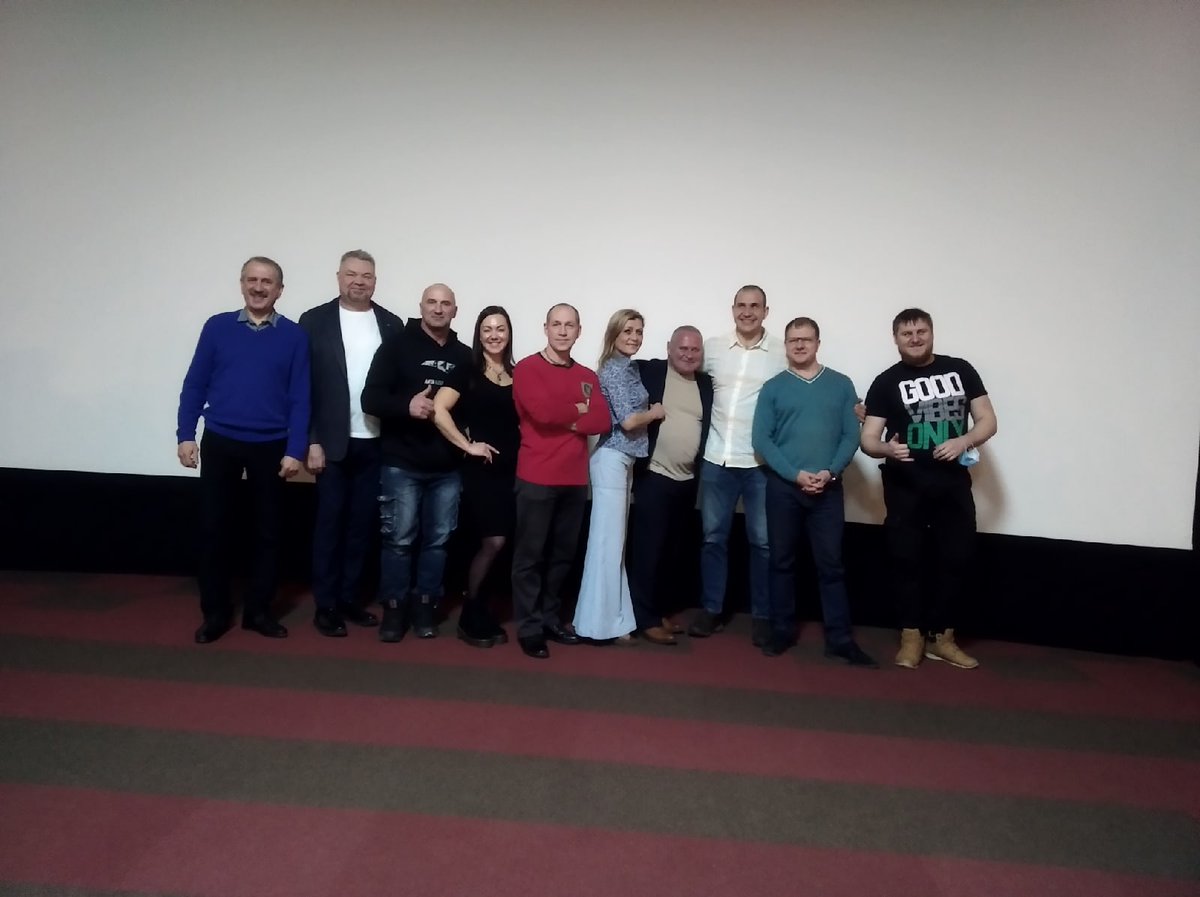 mrPavelGolovin's tweet photo. The premiere of my first full-length film "The Iron path" took place in the city of Chelyabinsk...Great 

#pavelgolovin #producer #director #filmmaker #rutwitter #filmmaking #filmtwitter #Motivation #premiere #FilmFestival  #follow https://t.co/1OMbBWH6Um