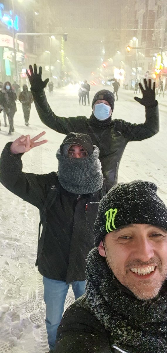 Nuevo sorteo!! 

Dos entradas para nuestra función del próximo jueves 14 pueden ser tuyas sólo por seguirnos y RT. 

¡¡VEN A DISFRUTAR DE LA IMPROVISACIÓN MÁS DIVERTIDA!!

atrapalo.com/entradas/corta…