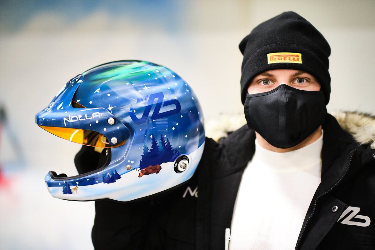 Valtteri Bottas helmets designed by Tiffany. 