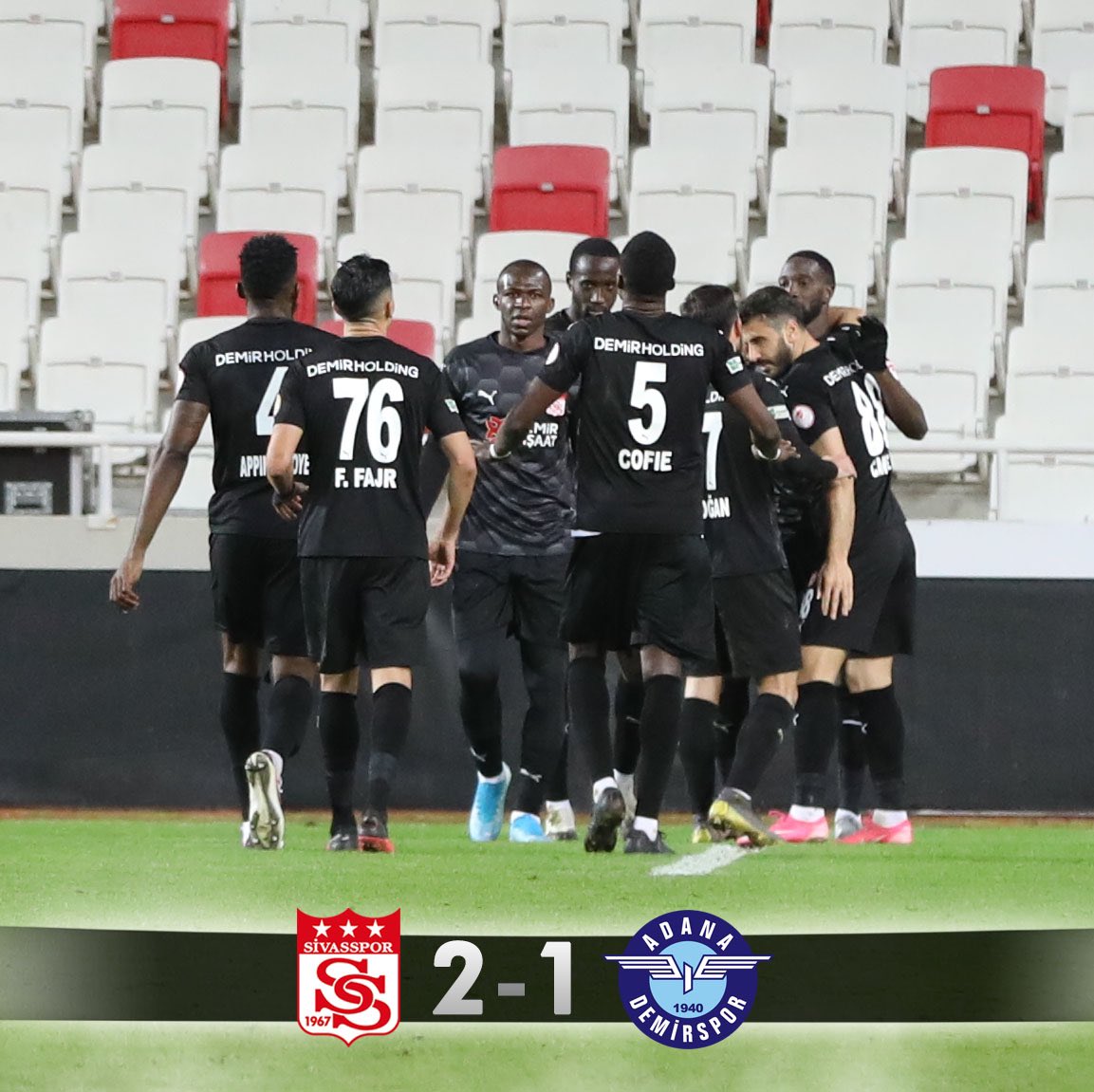 Ziraat Türkiye Kupası Son 16 Turu’nda Adana Demirspor’u konuk eden Sivasspor’umuz mücadeleden 2-1 galip ayrıldı ve adını çeyrek finale yazdırdı. Tebrikler Yiğidolar 🔴⚪️ https://t.co/mIaVQ7aUm5