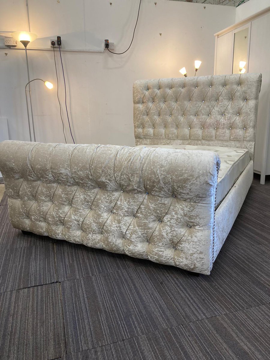CommunityTran17's tweet photo. Click and collect and COVID safe delivery  options still available  at all @CT_Furniture stores
Browse a selection  of our stock at
https://t.co/9FNefvCfjP
Or call your local store
@ct_newcastle
@blyth_ct 
@Ctpeterlee1 
#NeverMoreNeeded https://t.co/FXBcxmzAxF