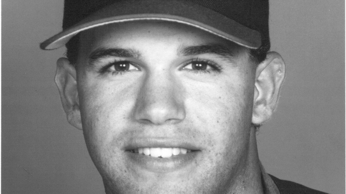 Javy Lopez, the 1992 Southern League Most Valuable Player, played in the World Series that October. 3/