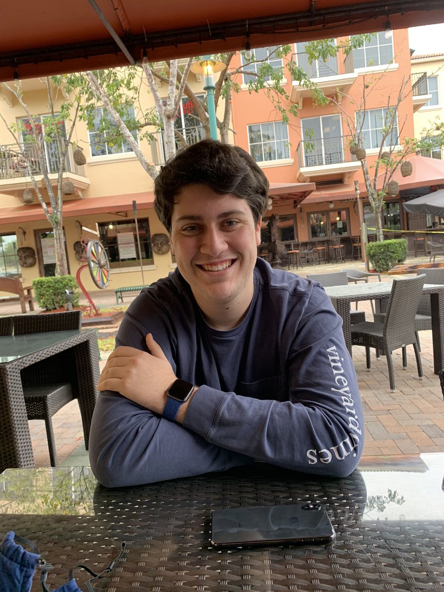 lisaseymour1's tweet photo. Birthday treat! The boy took me out to lunch. #Homefromcollege #luckymom https://t.co/hMl5Tr00fm