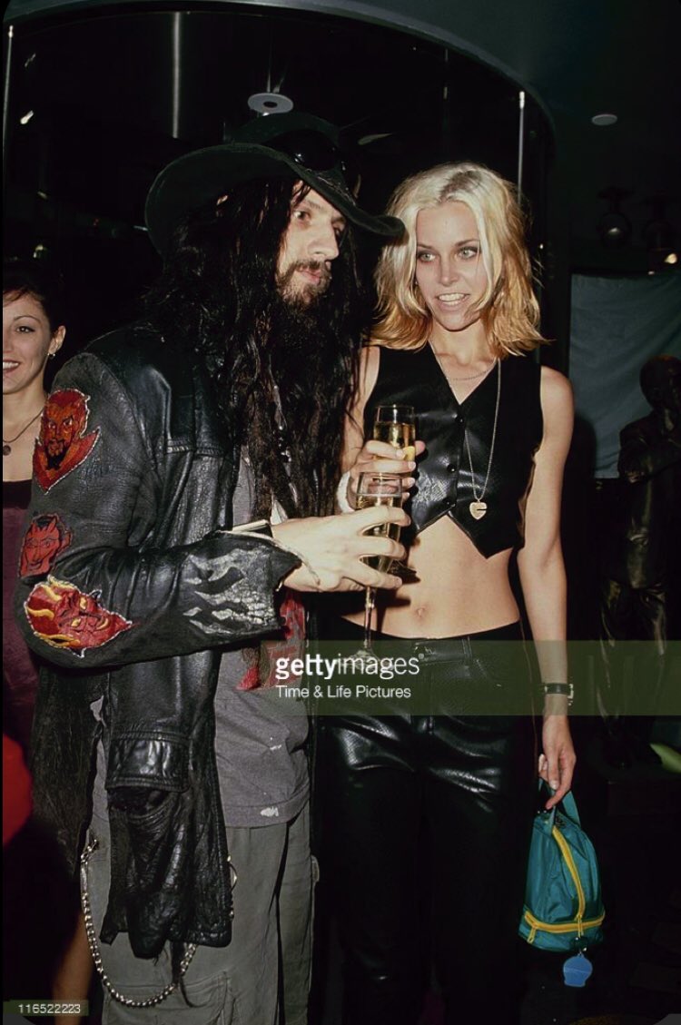 Happy birthday dad I love you rob zombie!! <3 