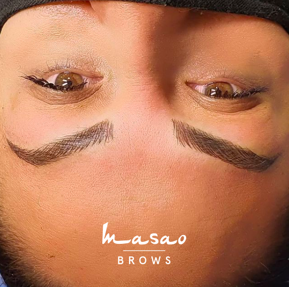 MasaoStudio's tweet photo. Las Bold Brows son simplemente espectaculares. https://t.co/0KT7VL7LlC