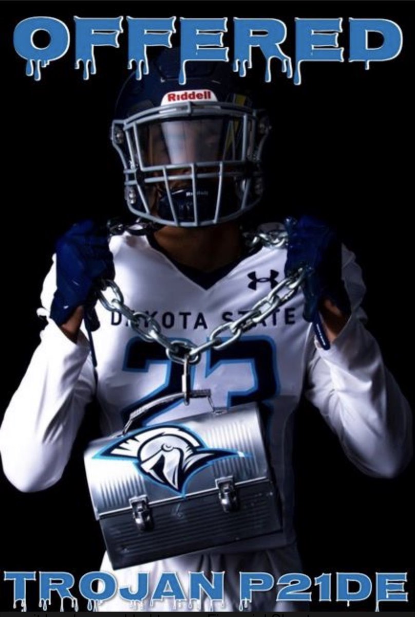 ChillDozier's tweet photo. Blessed to receive an offer from Dakota State University @CoachKibbie @CoachTipJohnson @JerryRecruiting @larryblustein https://t.co/UEVnyYSyiw